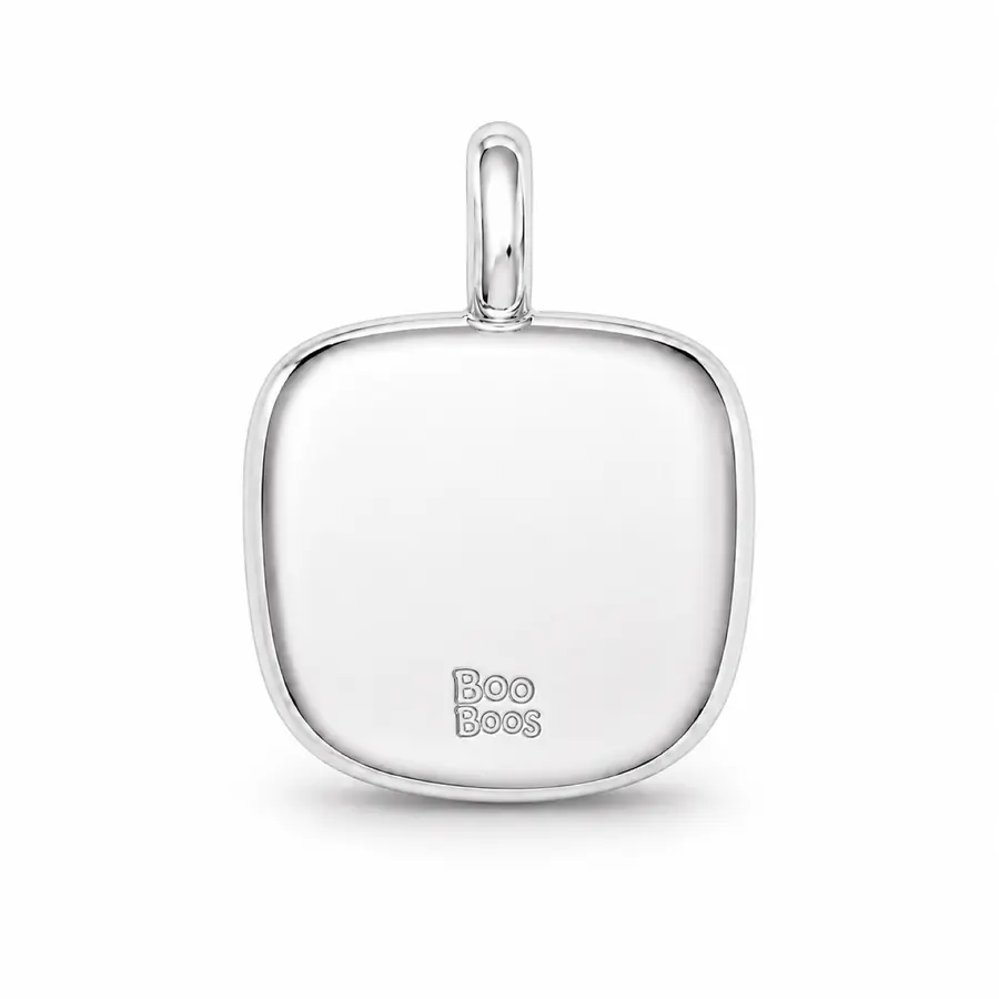 The Paw Print engraved back charm close-up